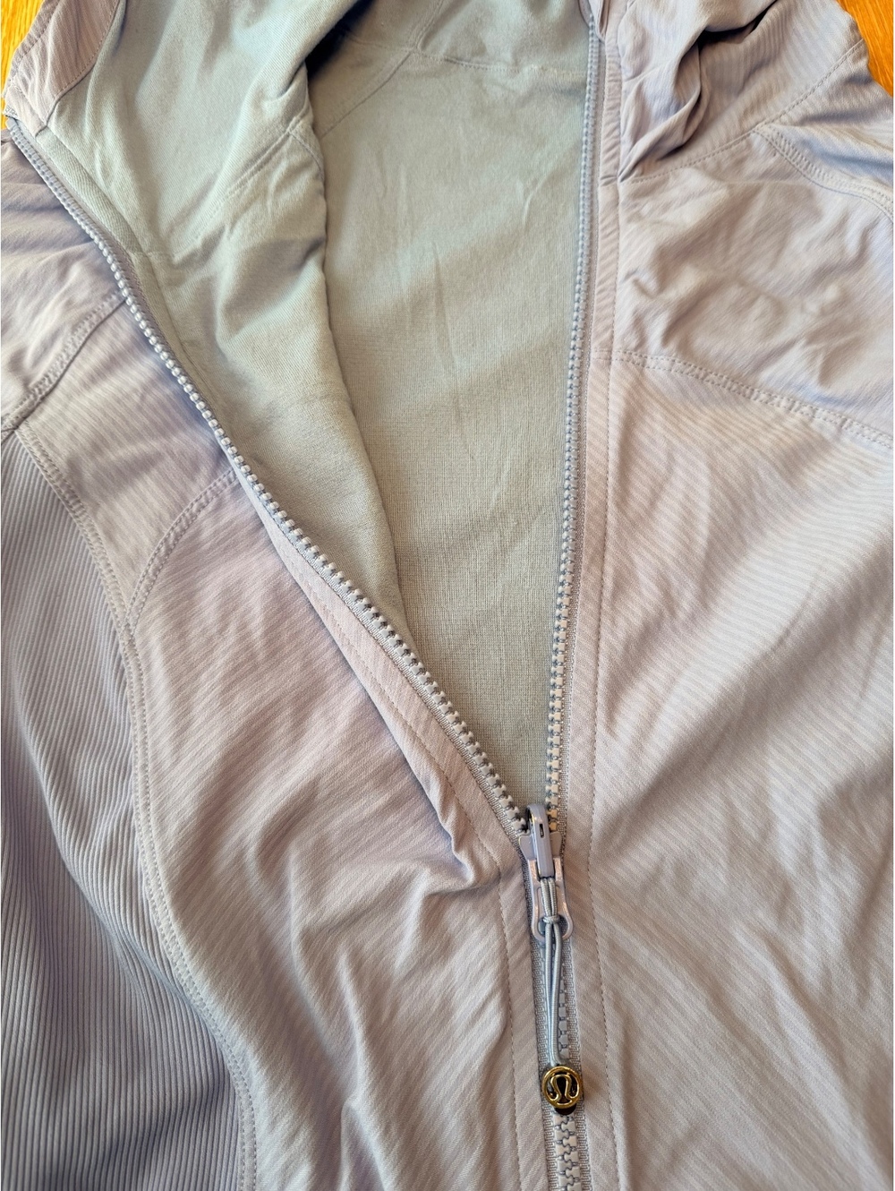 Lululemon In Flux Jacket - Picture 2 of 4